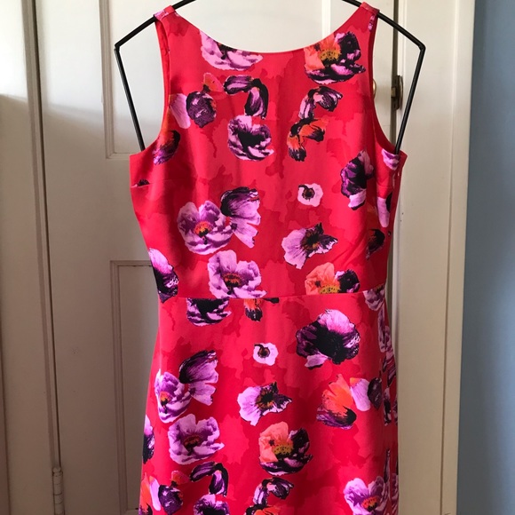 BR Floral Midi Dress - Picture 2 of 8